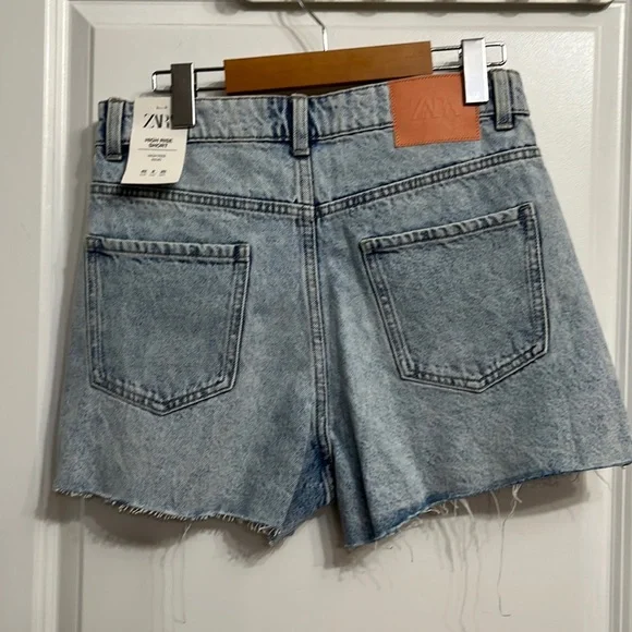 Zara Denim High Rise Short - Picture 6 of 8